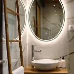 Vikendica The View Pale