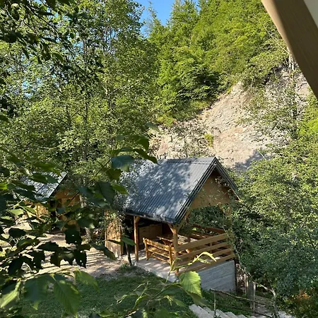 Vikendica The View Pale